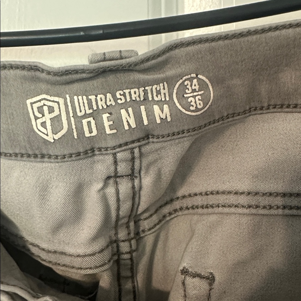 Born Primitive Jeans - Picture 2 of 3